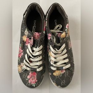 NWOT bebe Nyomie Casual Womens Oxford Sneakers Size 9